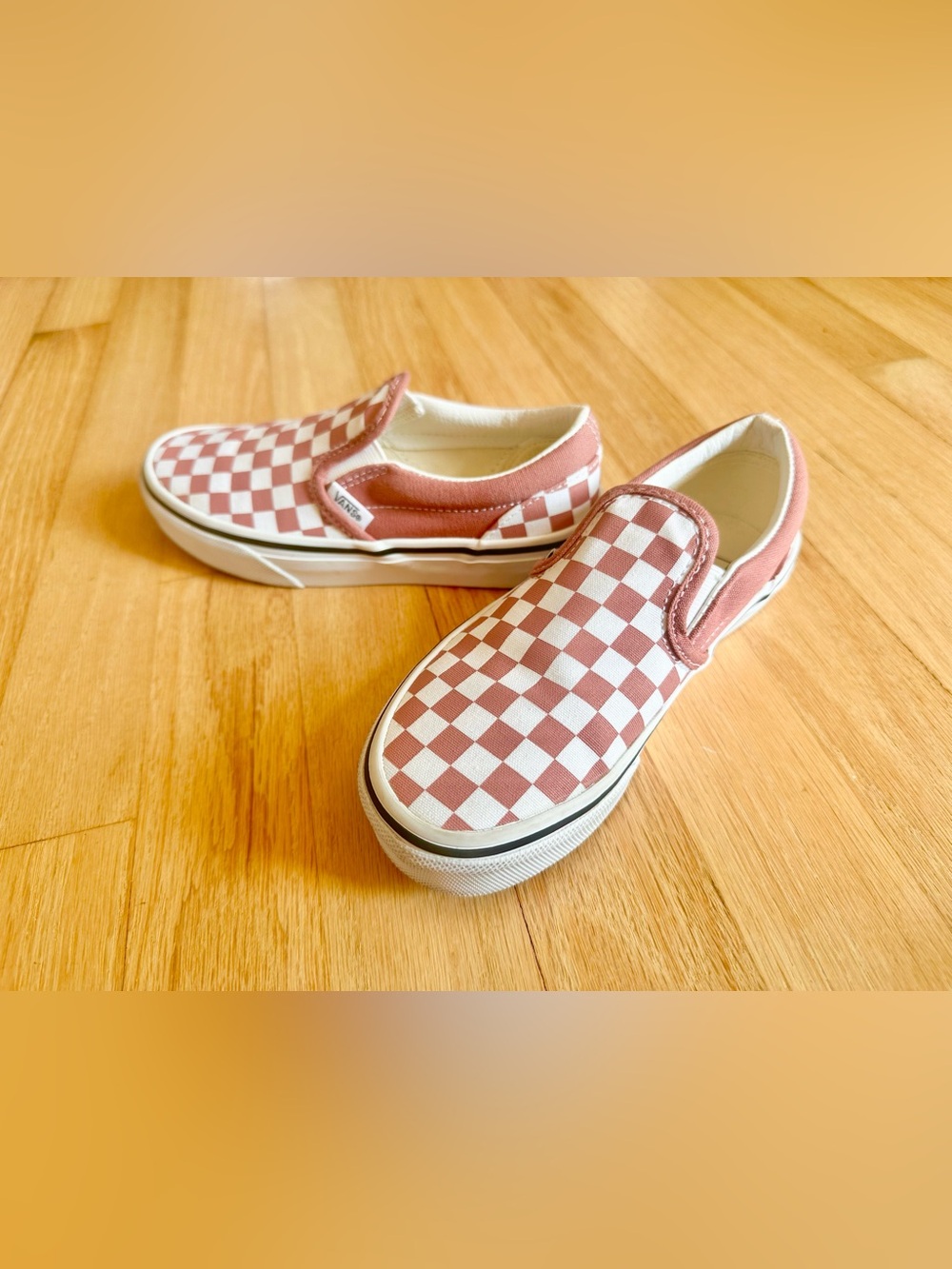 Vans Kids Slip-On Checkerboard Shoes in Dusty Pink mauve sz 1
